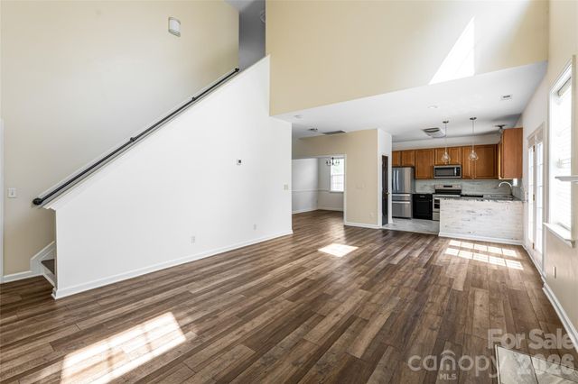 89 Woodfern Road, Fletcher, NC 28732