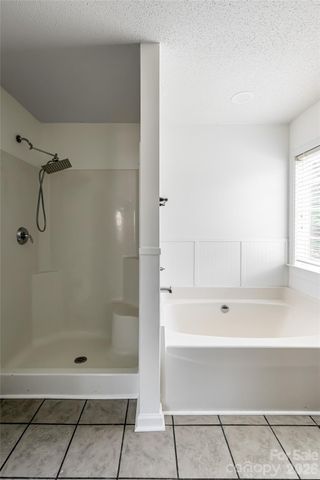 89 Woodfern Road, Fletcher, NC 28732