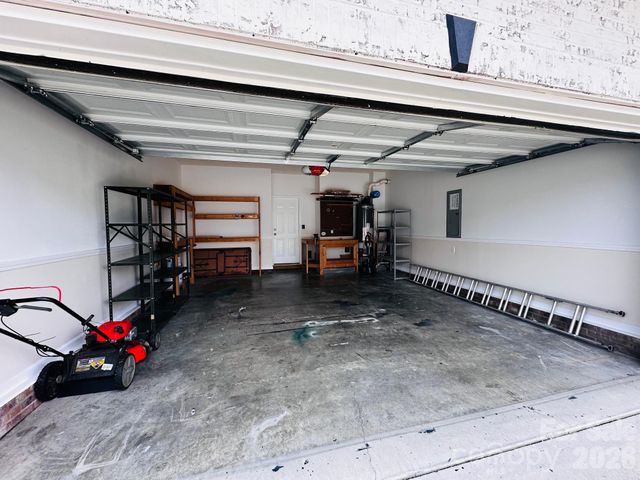89 Woodfern Road, Fletcher, NC 28732