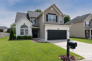 89 Woodfern Road, Fletcher, NC 28732