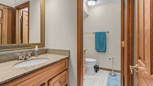 13155 Fox Lane, Lemont, IL 60439