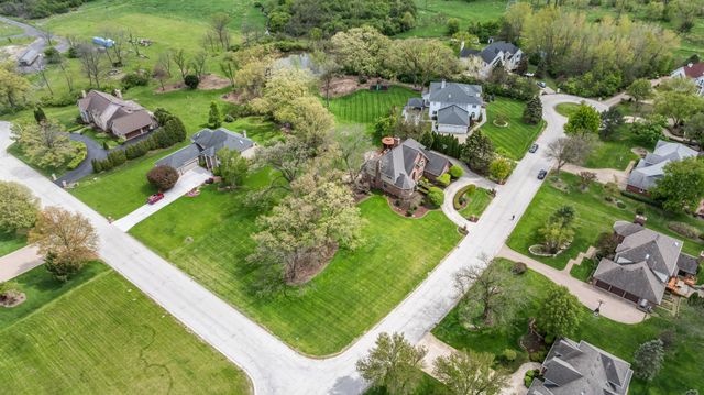 13155 Fox Lane, Lemont, IL 60439