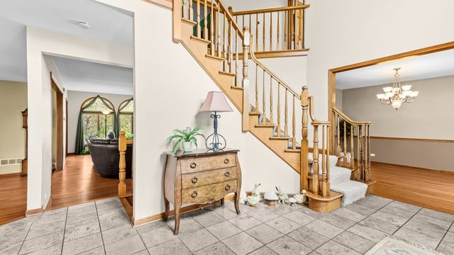 13155 Fox Lane, Lemont, IL 60439
