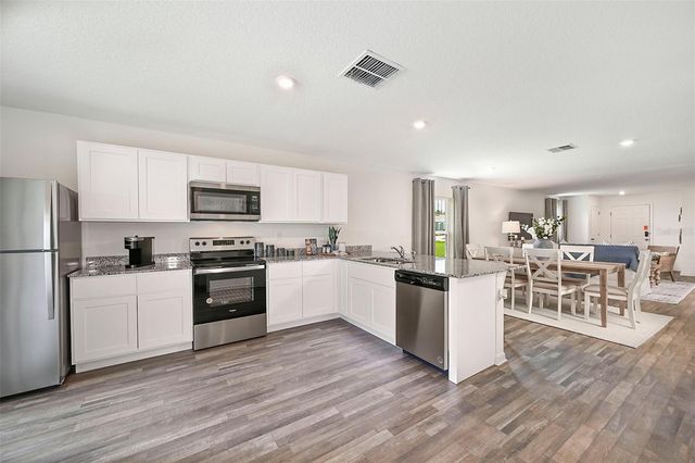 3205 WARWICK PLACE, Haines City, FL 33844