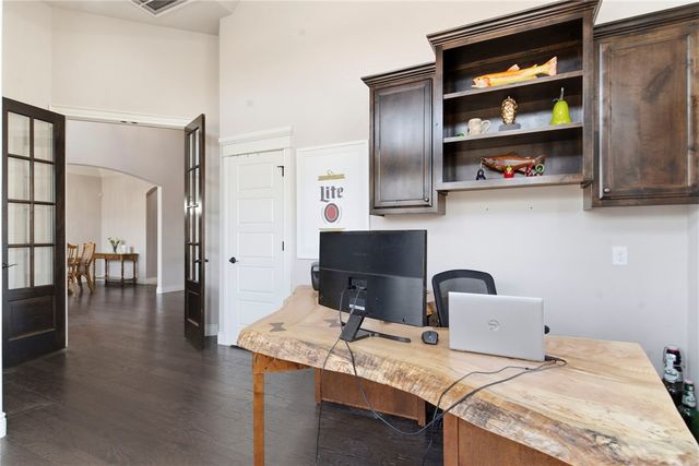 600 Tall Oaks Court, Centerton, AR 72719