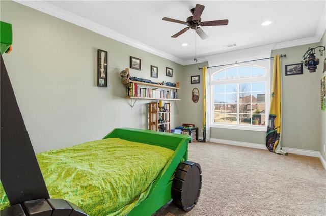 600 Tall Oaks Court, Centerton, AR 72719