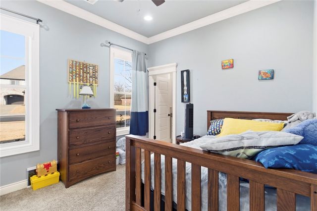 600 Tall Oaks Court, Centerton, AR 72719