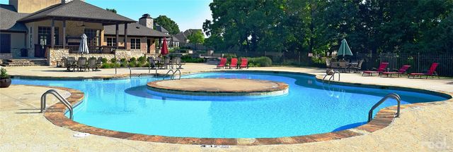 600 Tall Oaks Court, Centerton, AR 72719