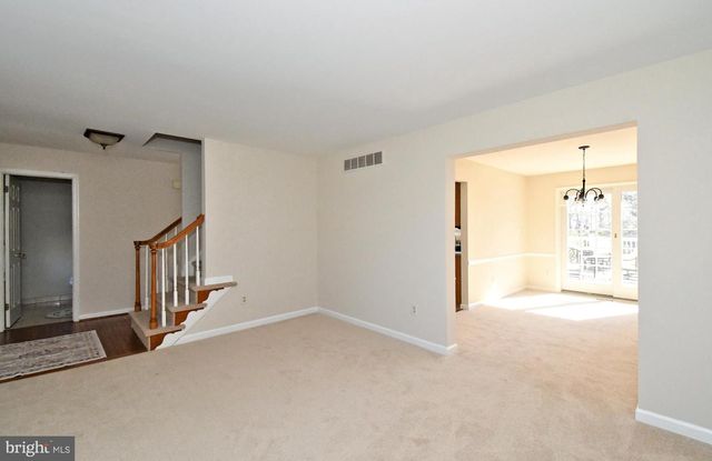 1943 LINDEN LN, Hatfield, PA 19440