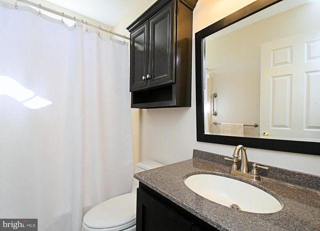 1943 LINDEN LN, Hatfield, PA 19440