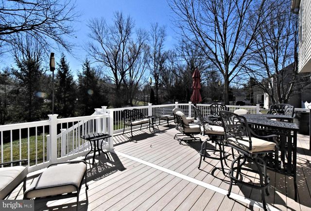 1943 LINDEN LN, Hatfield, PA 19440