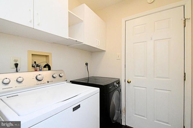 1943 LINDEN LN, Hatfield, PA 19440