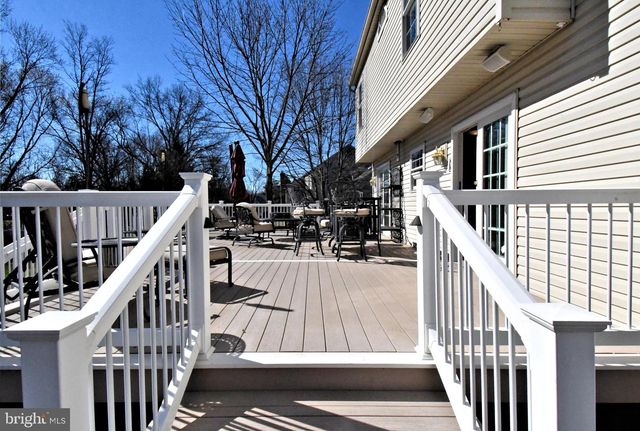 1943 LINDEN LN, Hatfield, PA 19440