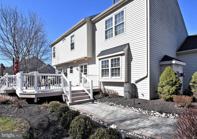 1943 LINDEN LN, Hatfield, PA 19440