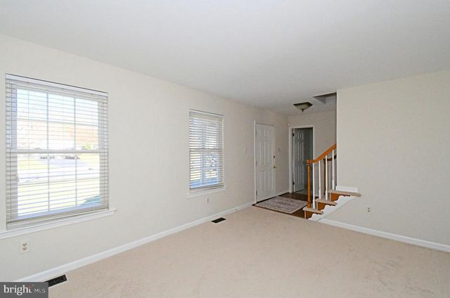 1943 LINDEN LN, Hatfield, PA 19440