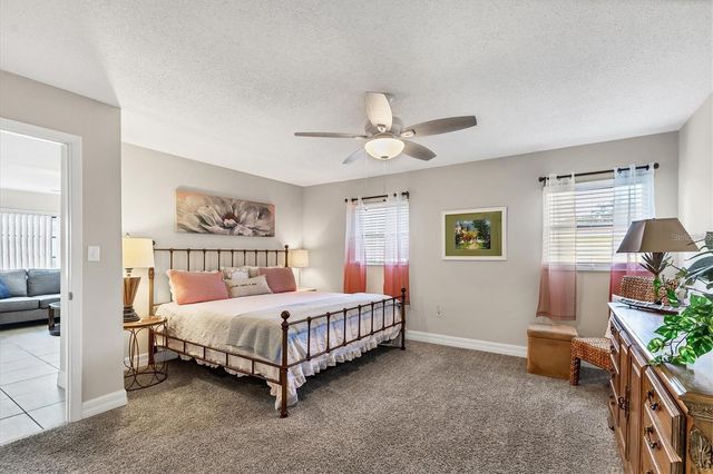 6283 S GREEN VIEW CIRCLE 102, Sarasota, FL 34231
