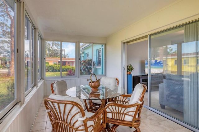 6283 S GREEN VIEW CIRCLE 102, Sarasota, FL 34231