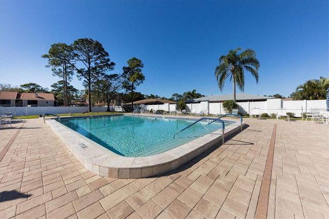 6283 S GREEN VIEW CIRCLE 102, Sarasota, FL 34231