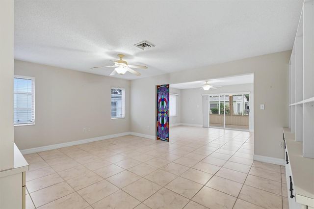 6283 S GREEN VIEW CIRCLE 102, Sarasota, FL 34231