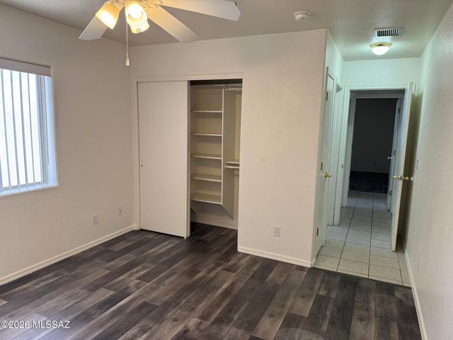 8935 E Golf Links Road, Tucson, AZ 85730