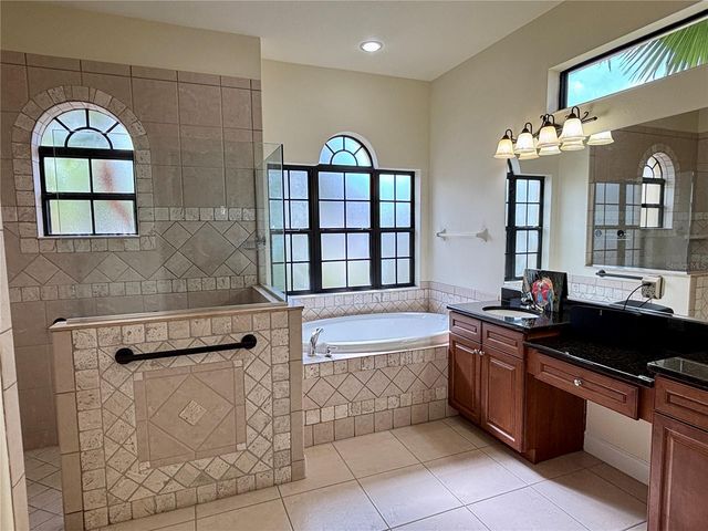 15207 17TH AVENUE E, Bradenton, FL 34212