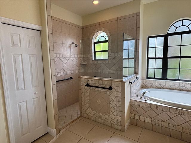 15207 17TH AVENUE E, Bradenton, FL 34212