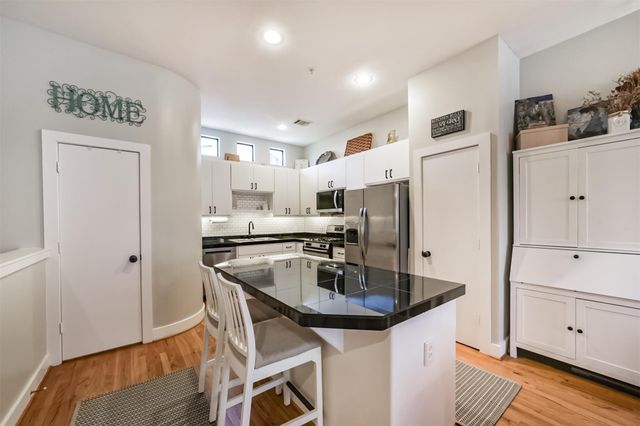 3501 Link Valley Drive 1204, Houston, TX 77025