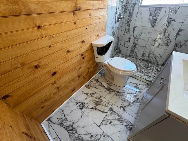 36 W EMORY RD W, Memphis, TN 38109