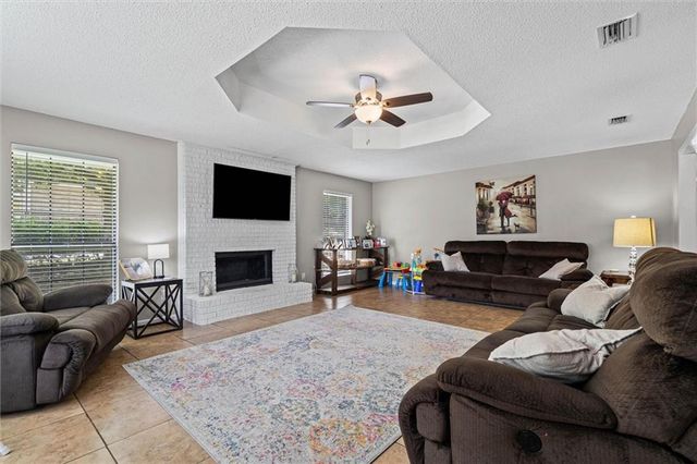 207 Chase Drive, Saraland, AL 36571