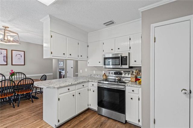 207 Chase Drive, Saraland, AL 36571