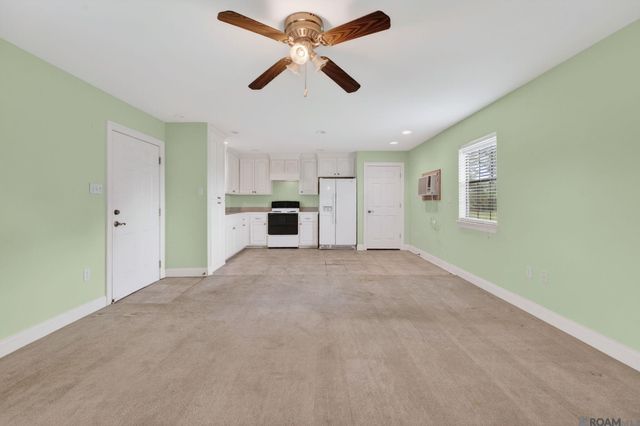 16236 Paula St, Prairieville, LA 70769