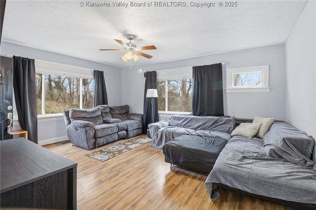 1000 Elm Street, St Albans, WV 25177