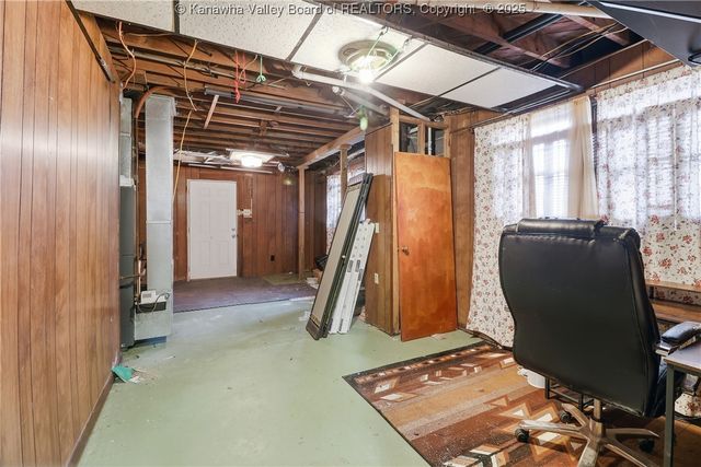 1000 Elm Street, St Albans, WV 25177