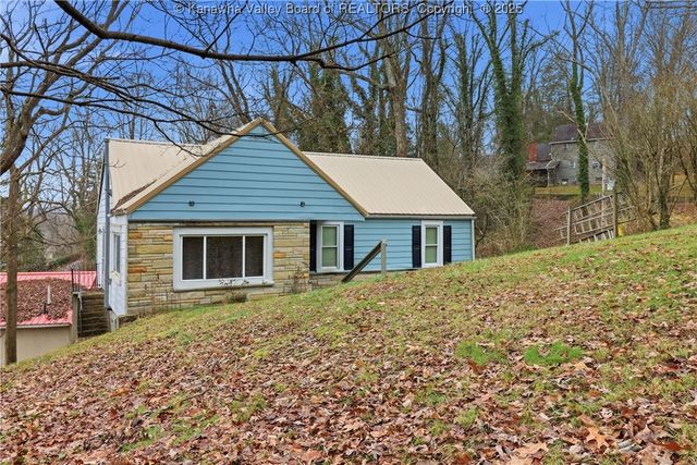 1000 Elm Street, St Albans, WV 25177