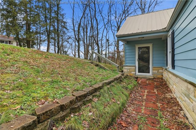 1000 Elm Street, St Albans, WV 25177