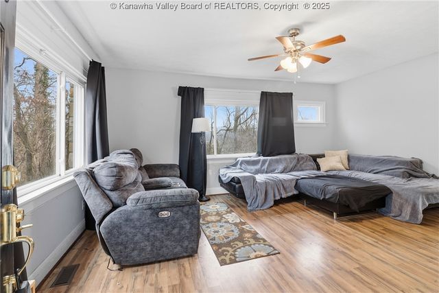 1000 Elm Street, St Albans, WV 25177