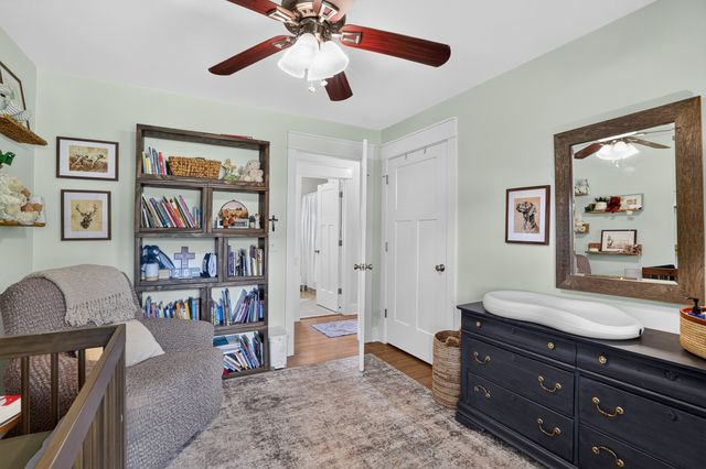 384 Indian Lake Rd, Hendersonville, TN 37075