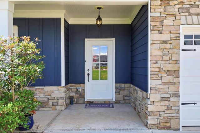 449 Tom Avery Drive, Ball Ground, GA 30107