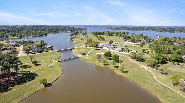 152 Fairway Drive, Bullard, TX 75757