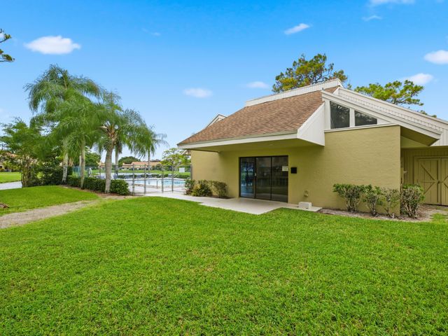 801 Maplewood Drive, Greenacres, FL 33415