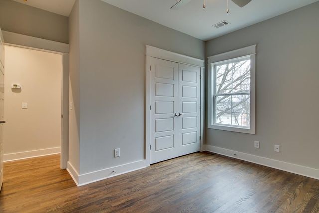 942B Strouse Ave B, Nashville, TN 37206