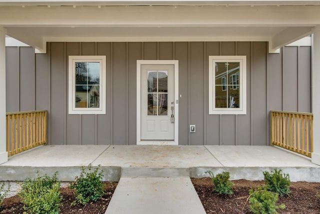 942B Strouse Ave B, Nashville, TN 37206