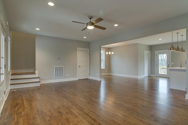 942B Strouse Ave B, Nashville, TN 37206