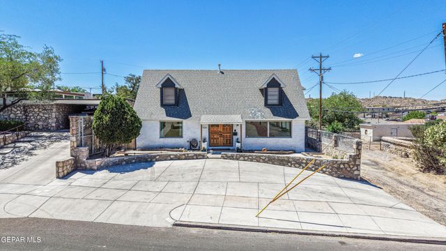 704 MCKELLIGON Drive, El Paso, TX 79902