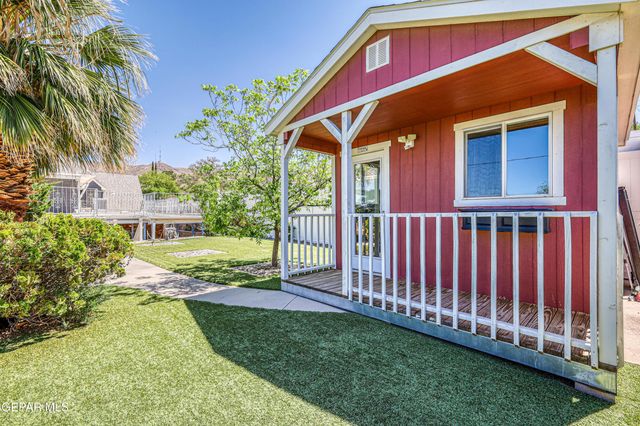 704 MCKELLIGON Drive, El Paso, TX 79902