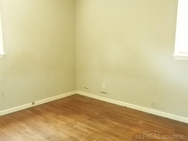 22485 Hillock Avenue, Warren, MI 48089