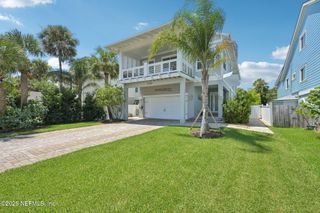 2808 2ND Street S, Jacksonville Beach, FL 32250