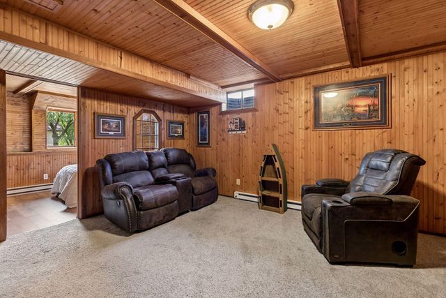 7370 158th Street W, Apple Valley, MN 55124