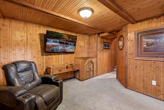 7370 158th Street W, Apple Valley, MN 55124