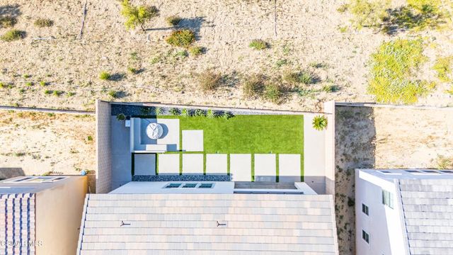 21242 W Wild Flower Way, Chatsworth, CA 91311